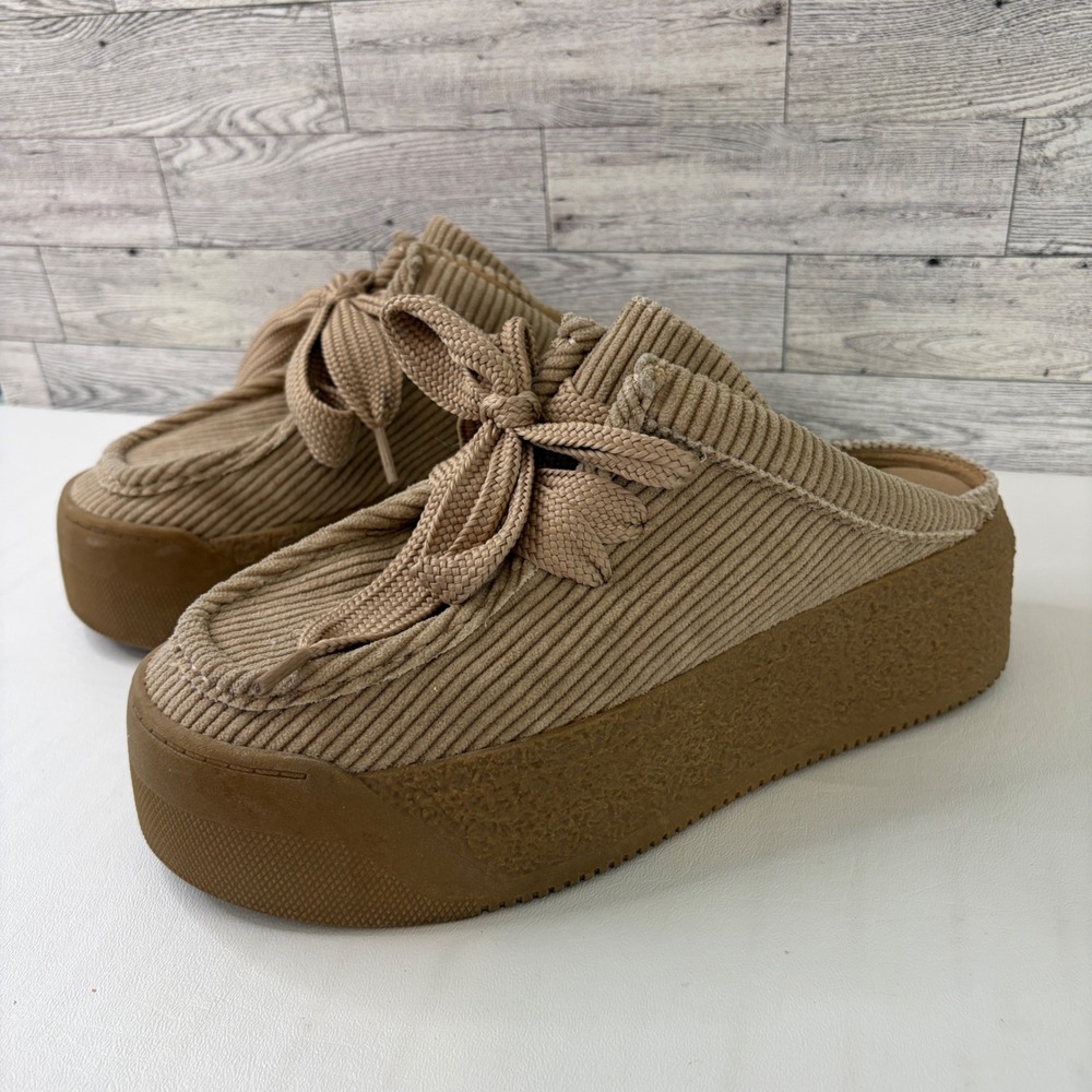 BC Footwear Platform Mule Sneakers Womens 9.5 Tan Corduroy Slip On Chunky Sole